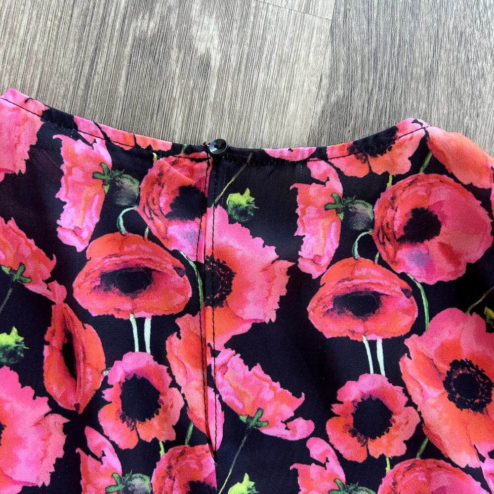 EUC Boohoo Hot Pink and Red Poppy Floral Long Sleeve Ruffle Cuff Dress Mini US 6 - Picture 11 of 16